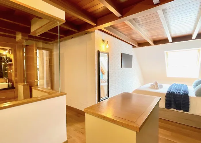 The Cliffs - Marcastelos