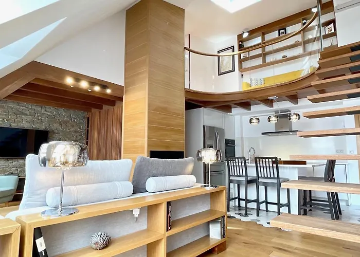 The Cliffs - Marcastelos